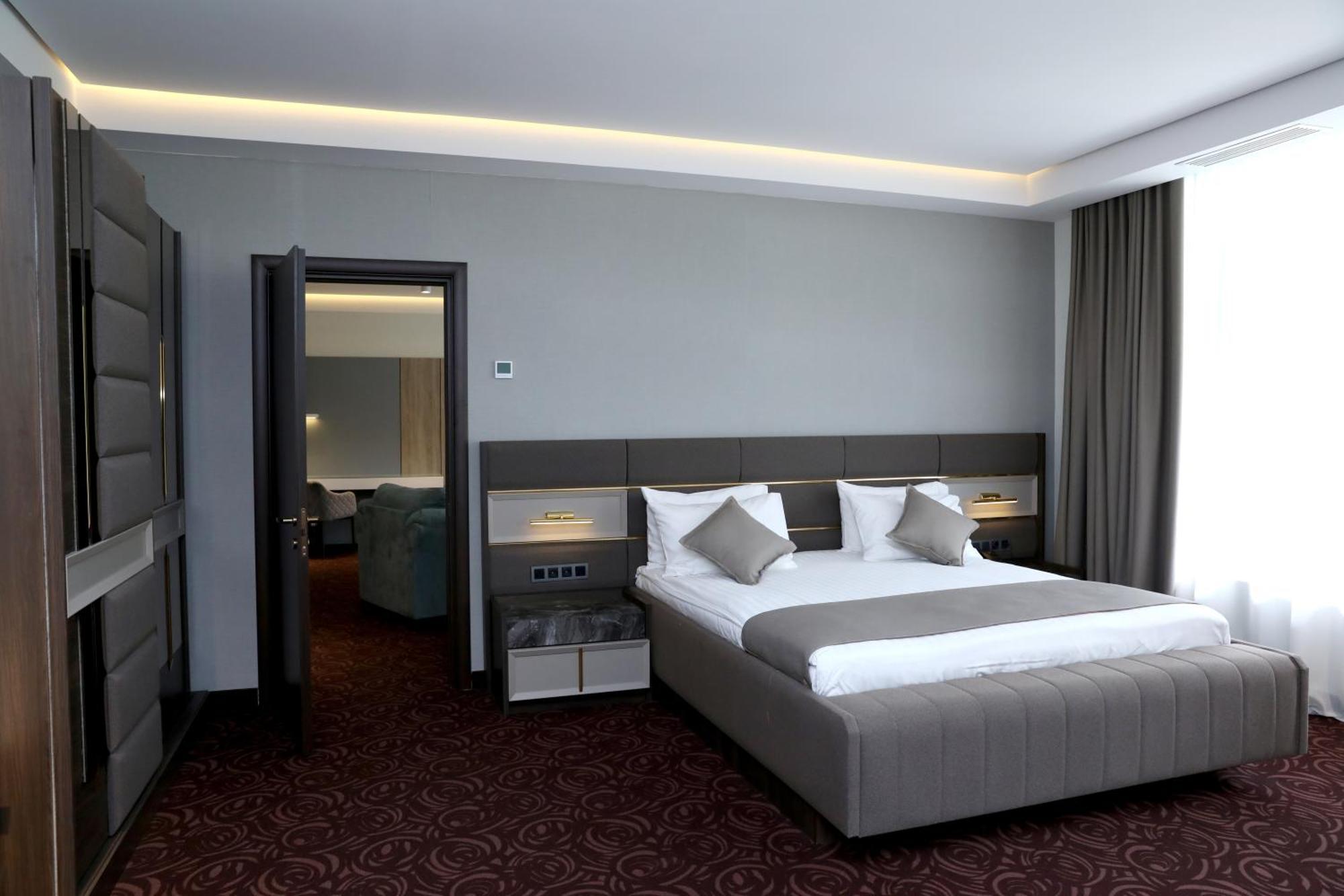 Best Western Plus Paradise Hotel Dilidzjan Buitenkant foto